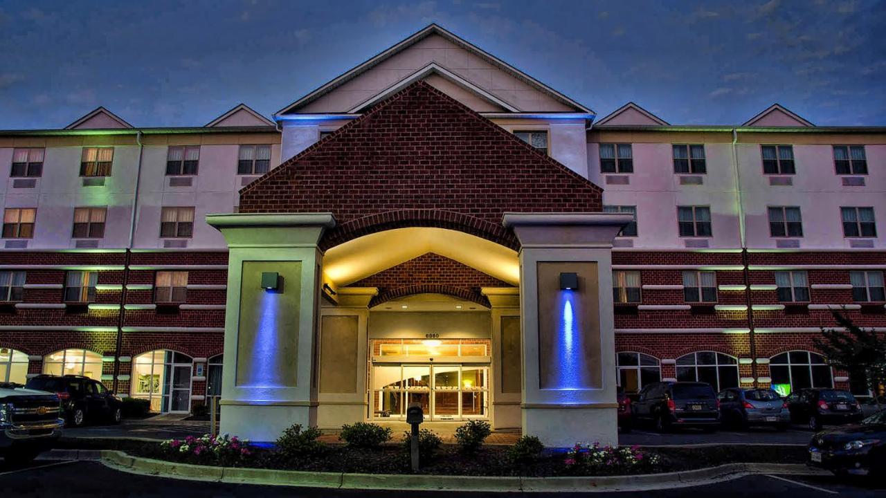 Holiday Inn Express La Plata By Ihg Exterior photo